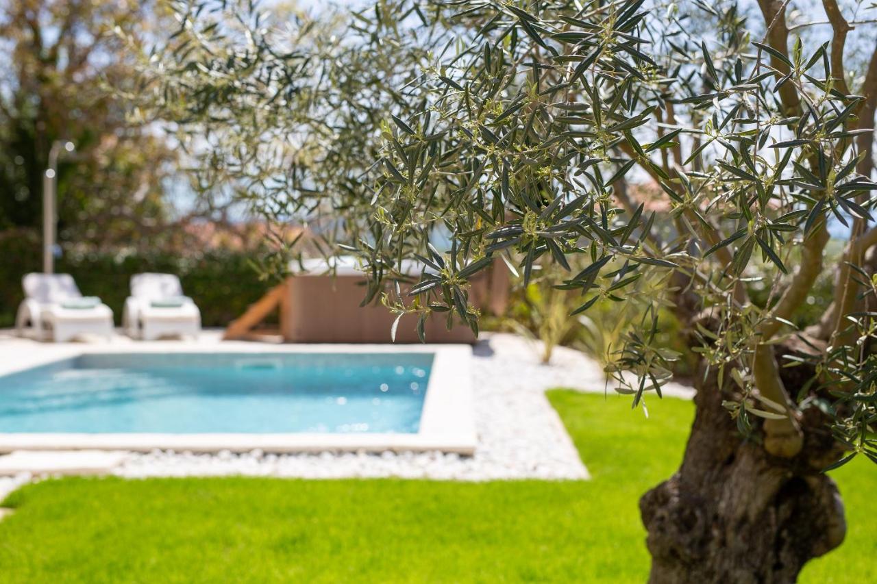 Villa Fundica Vrh  Exterior foto